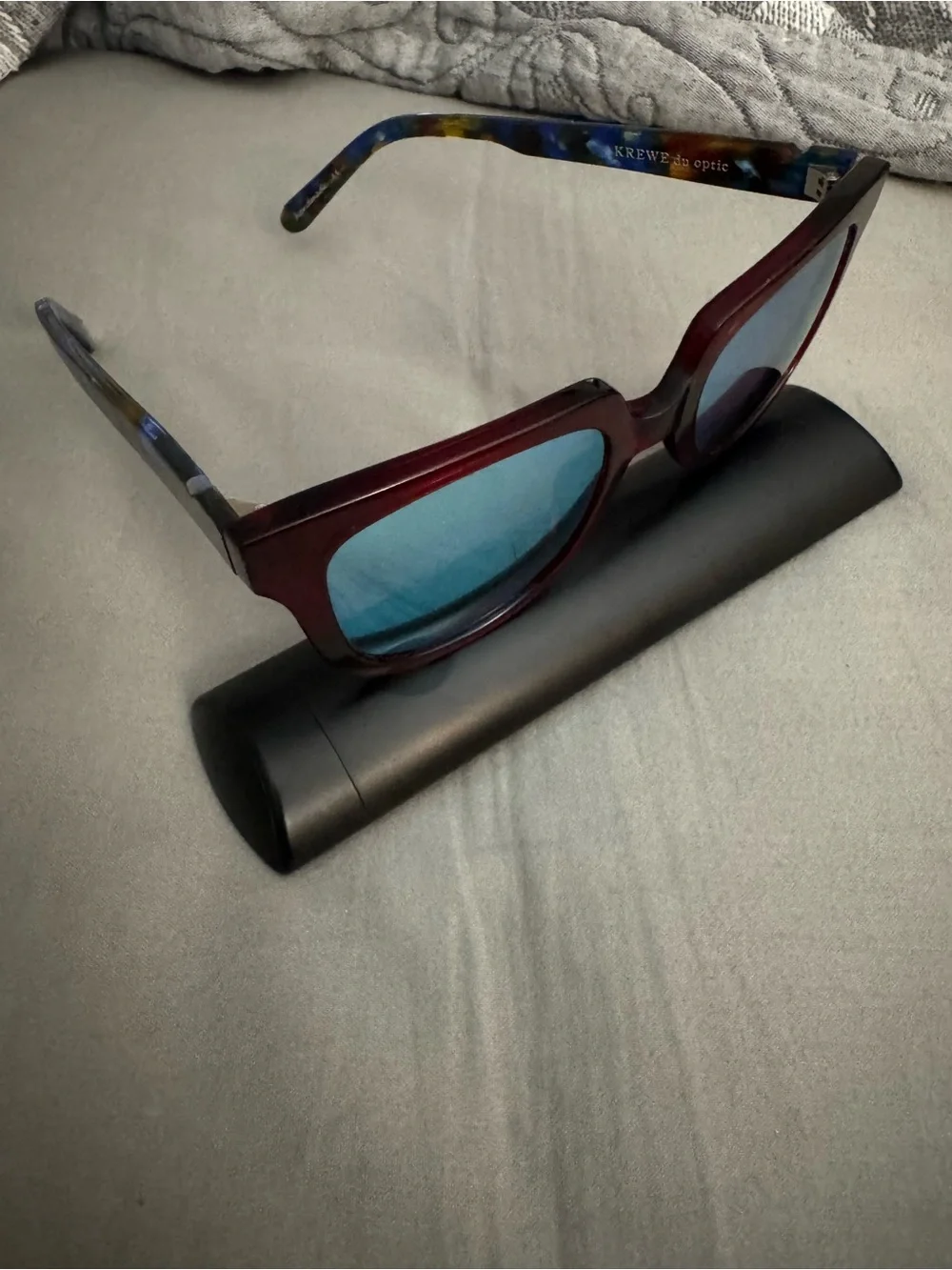 Krewe Lyons Sunglasses Blue Burgundy